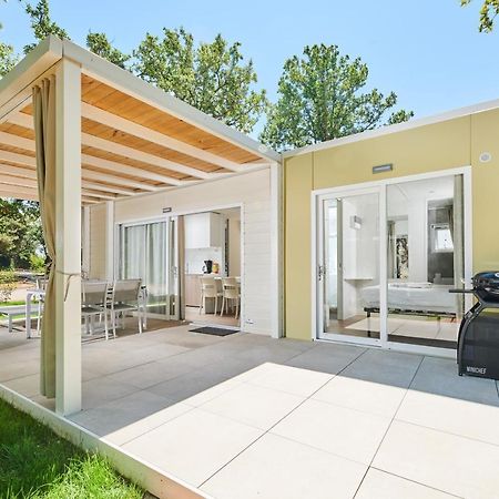 Camping Ulika Mobile Homes - Naturist Cervar-Porat Exterior photo